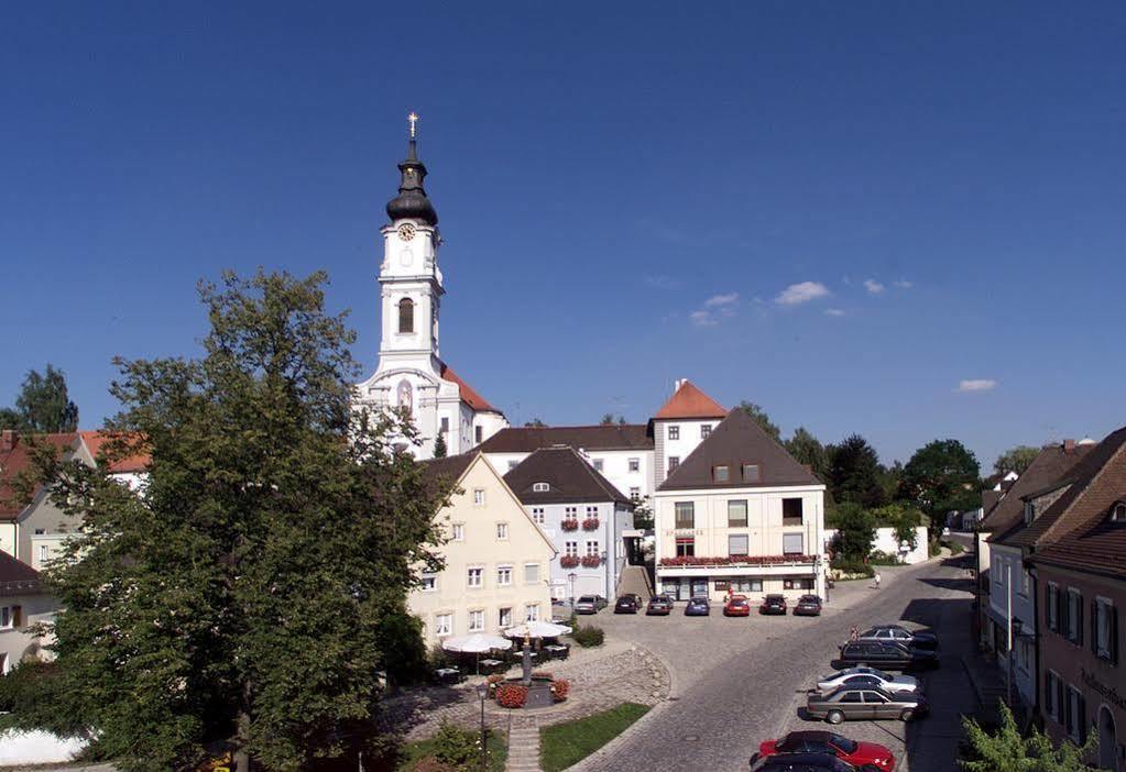 Brauereigasthof Maierbrau 호텔 알토문슈터 외부 사진
